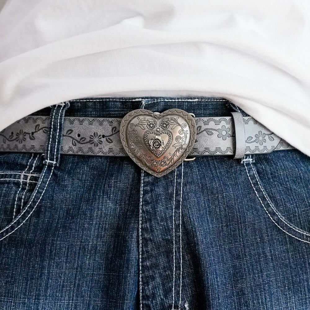 y2k heart gray western floral belt